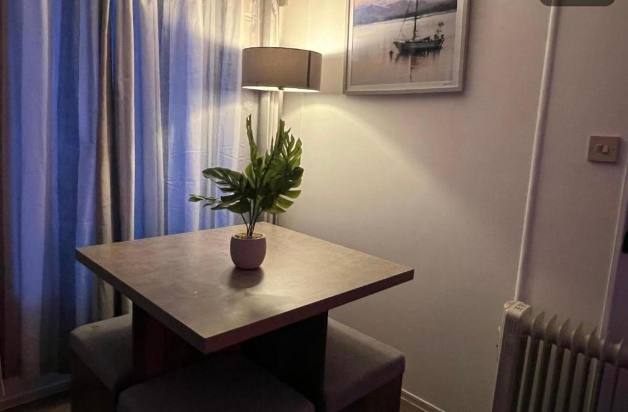 Beach Haven Hotell New Milton Exteriör bild