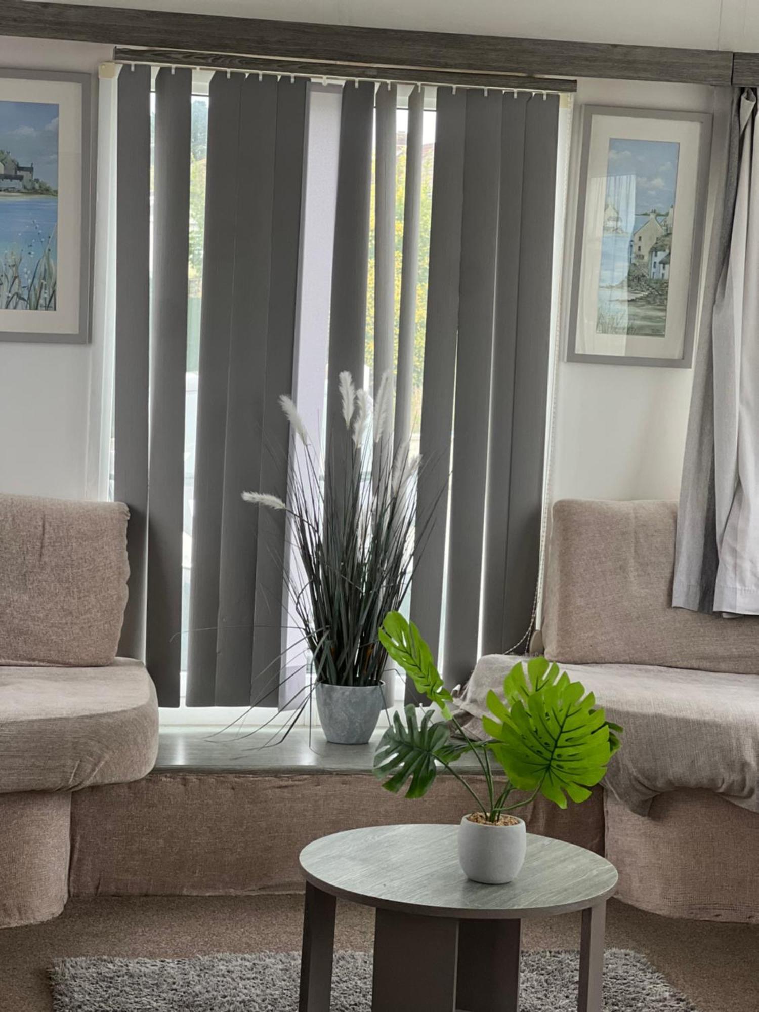 Beach Haven Hotell New Milton Exteriör bild